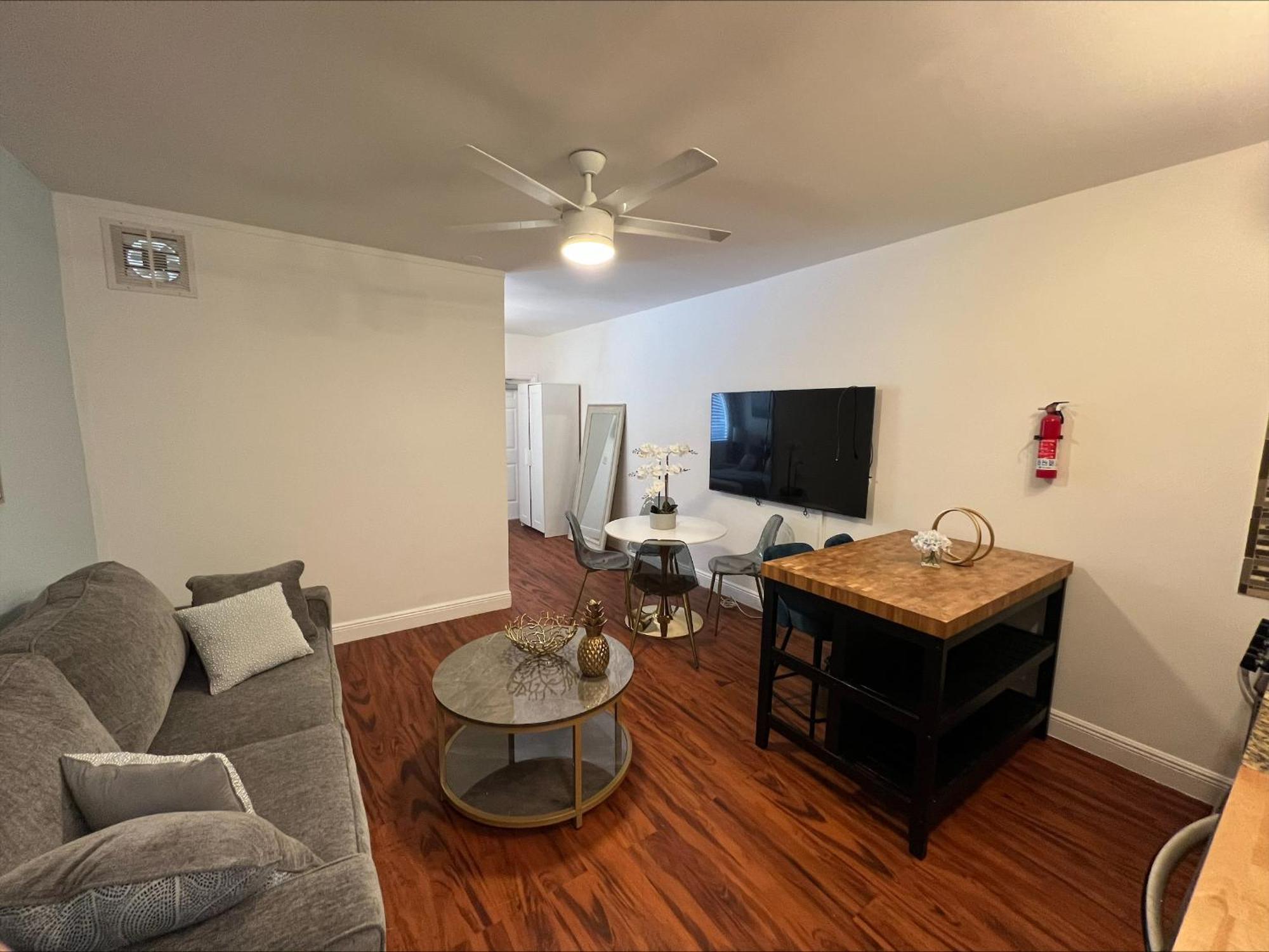 The Pearl Beachside Apartments On Hollywood Beach Exteriör bild